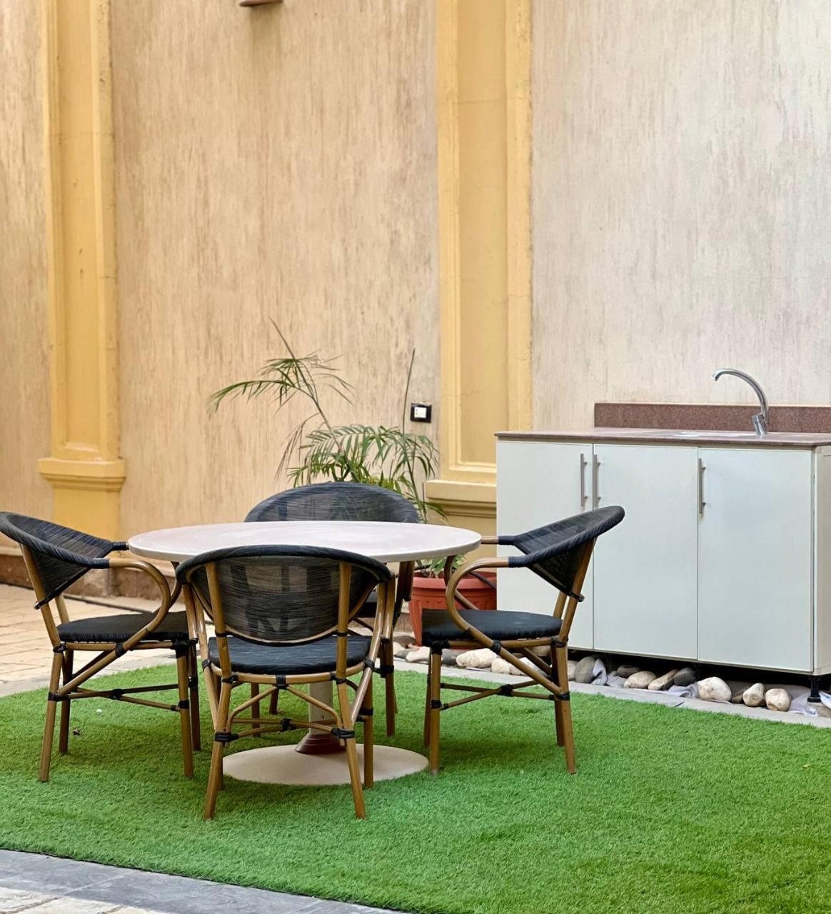 Paradise Studios Sheikh Zayed City Екстер'єр фото